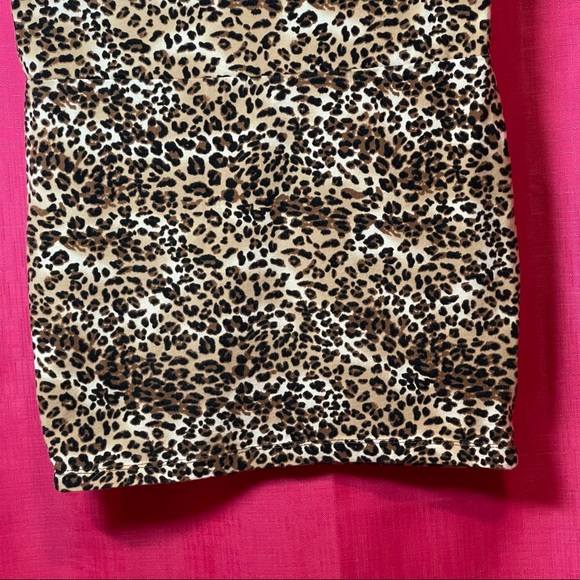 CHARLOTTE RUSSE LEOPARD BODY CON SKIRT SIZE S - Picture 3 of 5